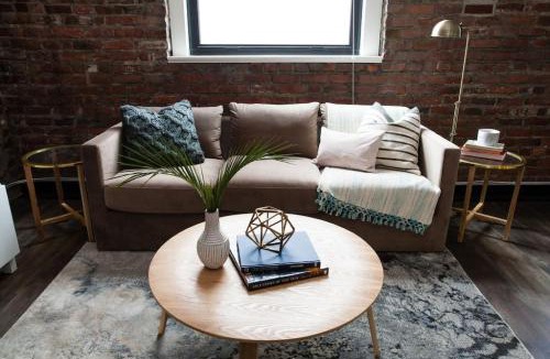 Downtown Boston Apartment | Centrally Located Luxurious Loft Walk Anywhere