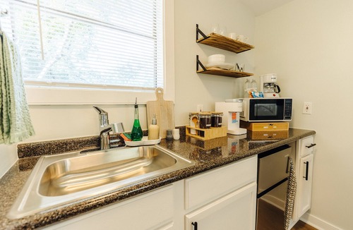 Memphis House | Centrally Located Memphis Tiny Home Queen Bed REAR