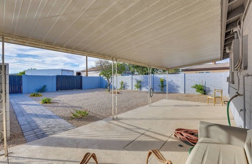 Paradise Valley Village House | Centrally Located Oasis 1 Mi to Shadow Mountain!