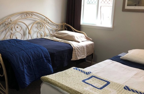 Wheatland Apartment | Centrally located, quiet, beachy vibe, 2-bedroom apartment with WiFi