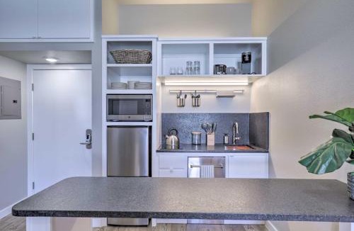 Downtown Apartment | Centrally Located San Marcos Unit with Parking!