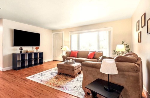 Bull Mountain House | Centrally Located Three Bedroom One Bath with Large Yard