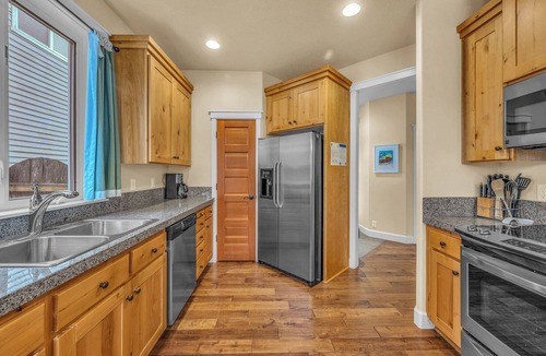 Shorepine Village House | Centrally Located Dory Pointe Home, with Ping-Pong and Streaming