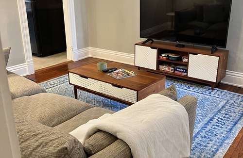 Deer Park House | Centrally located, very walkable to bars and restaurants. 7 minutes to Downtown!