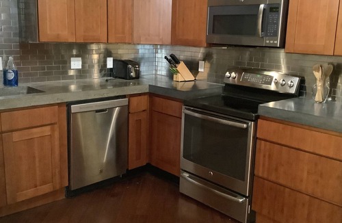 Northside Condo | Centrally located with uninterrupted Mountain View