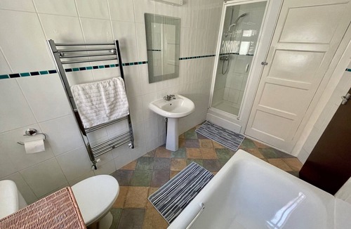 Stoborough Apartment | Centrally Located Wareham Accommodation