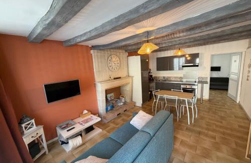 La Roche-Posay Apartment | centre historique T2 RDC