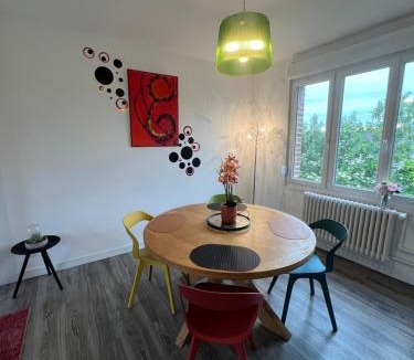 Valenciennes Apartment | Centre ville 2 chambres 3 voyageurs Tarif long séjour