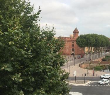Les Platanes Apartment | Centre ville Perpignan - Le Castillet