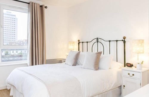 Woking Apartment | Centrium 02 at Oakdale Apartments