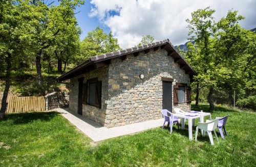 El Pueyo de Araguas House | Centro medioambiental The Nest - Adults Only