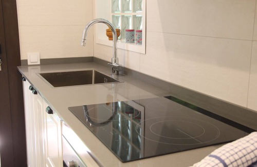 Sant Pol De Mar Apartment | Centro S. Pol, next to the beach, with parking, Air Conditioning. and garden