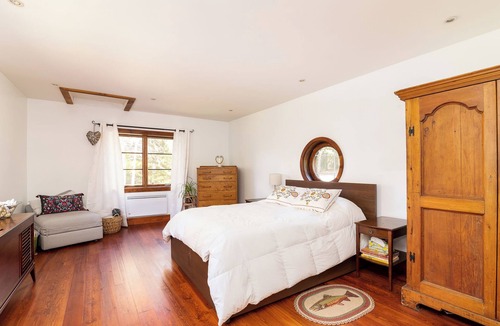 Sainte-Adele House | Century grand cottage on the water and in the forest