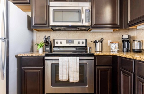 Pflugerville Apartment | Century Stone Hill North