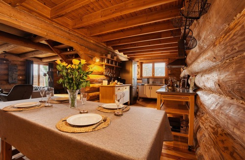 Superbolquere Ski Chalet | Cerdagne, bolquère, Pyrenees-2000, beautiful 4* chalet, sleeps 12