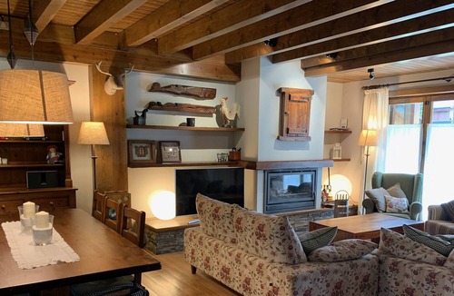 Fontanals de Cerdanya House | Ceretana house in Queixans