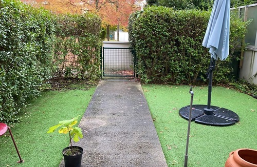 Cergy Apartment | Cergy Pontoise ESSEC green apartment