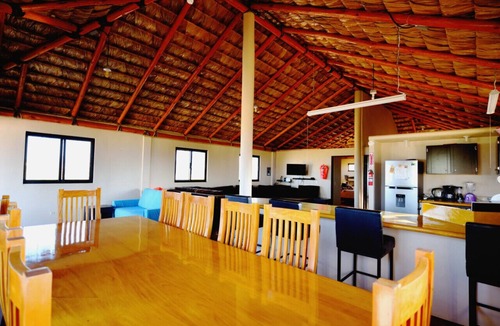 Cerritos House | Cerritos Beach Palace 3 Suites