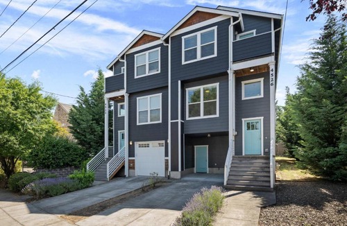 Woodstock House | Cesar's Townhome