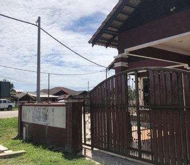 Dungun House | Cfd Homestay 3 Dungun