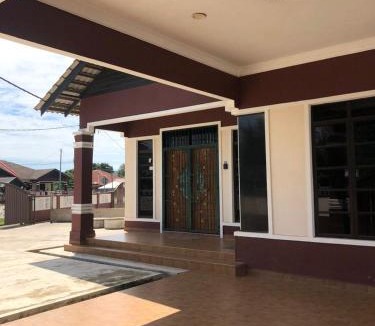 Dungun House | Cfd Homestay 3 Dungun