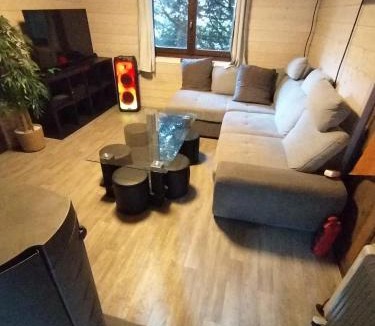 Entremont Ski Chalet | Châlet 8 personnes + grand terrain et rivière