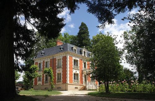 Saint-Christophe-en-Brionnais House | Château de la Chaix