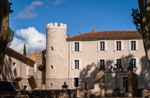 Vaison Ventoux Bed & Breakfast | Château de Taulignan
