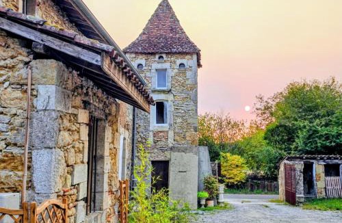 Vicq-d'Auribat Bed & Breakfast | Château Arche d'Aure