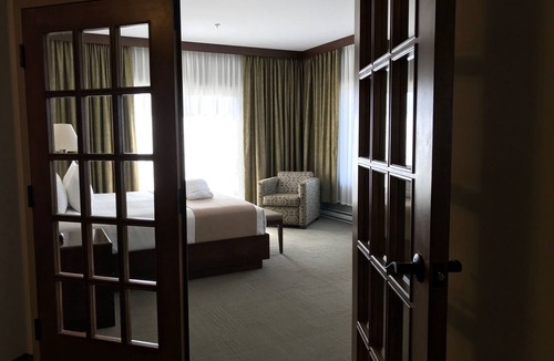Sept-Iles Hotel | Château Arnaud