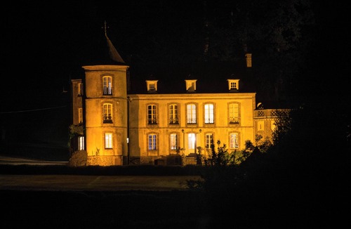 L'Home-Chamondot House | Château au cœur d’un domaine de 150 ha avec brasserie artisanale sur le site