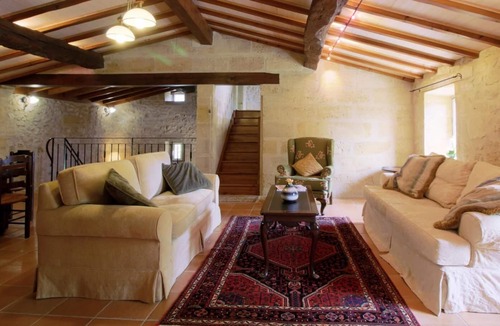 Belves-de-Castillon House | Château Claud Bellevue