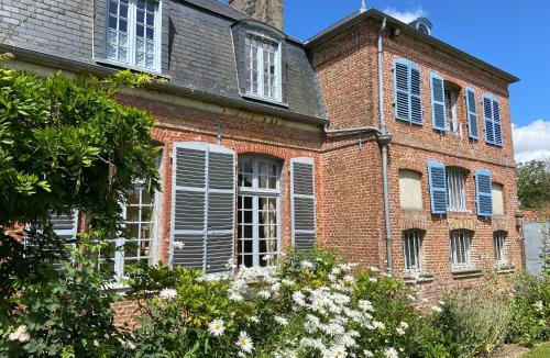 Aigneville Bed & Breakfast | Château d'Aigneville