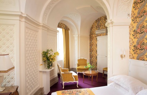 Montbazon Hotel | Château d'Artigny