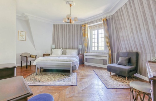 Avesnes-en-Bray Bed & Breakfast | Château d'Avesnes Le Castelet