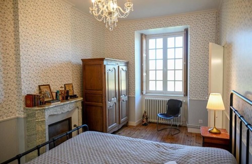 Saint-Clair-sur-l'Elle Bed & Breakfast | Château de Saint Clair