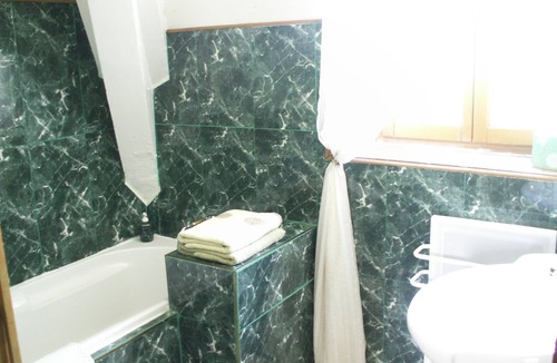 Saint-Cyr-en-Talmondais Other | Château de la Court d'Aron