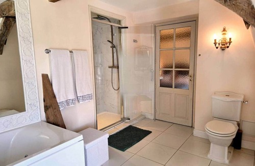 Terrasson-la-Villedieu Bed & Breakfast | Château de Gaubert - Mille Fleurs