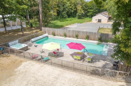 Vendeuvre-du-Poitou House | Château de Baillant - Futuroscope