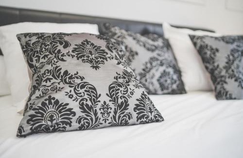 Vendeuvre-du-Poitou House | Château de Baillant - Futuroscope