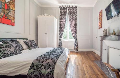 Vendeuvre-du-Poitou House | Château de Baillant - Futuroscope