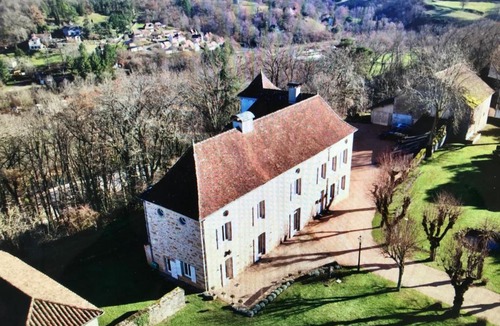 Figeac Bed & Breakfast | Château de Bataillé