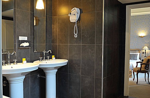 Bayeux Hotel | Château de Bellefontaine