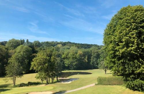 Gonneville-sur-Mer Apartment | château de Beuzeval, golf de Hougate