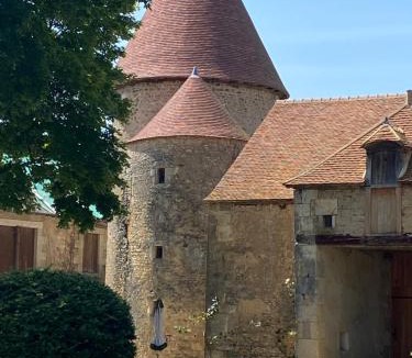 Bouesse House | Château de Bouesse en Berry