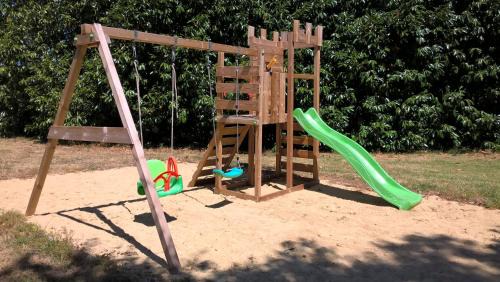 Bournand Bed & Breakfast | Château de Bournand B&B