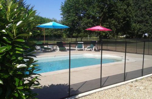 Bournand Bed & Breakfast | Château de Bournand B&B