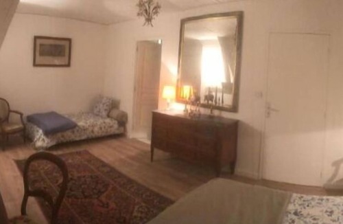 Bressey-sur-Tille Bed & Breakfast | Château de BRESSEY & its Orangery
