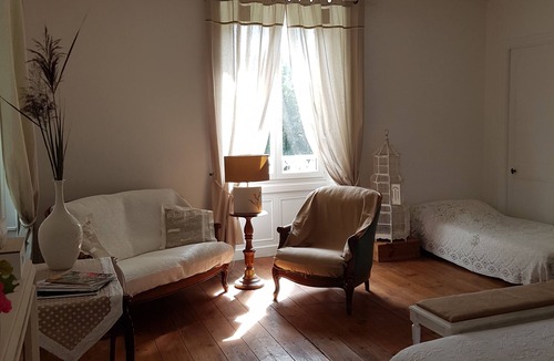 Cherves-Richemont House | Château de Champblanc