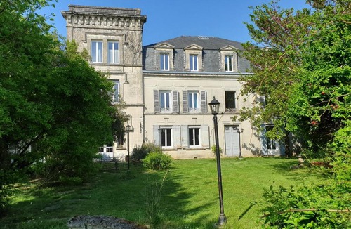 Cherves-Richemont House | Château de Champblanc